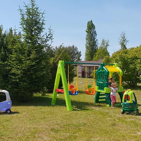 بيت للعطل Flauta Caloroczne Domki Letniskowe