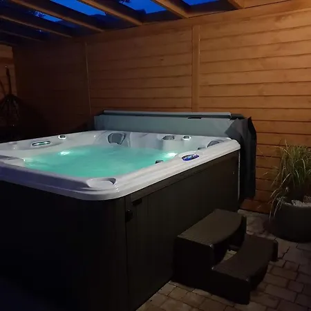 Flauta Caloroczne Domki Letniskowe سيانوزيتي